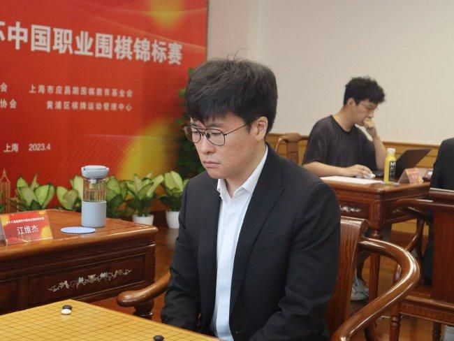 精品久久亚洲一级α