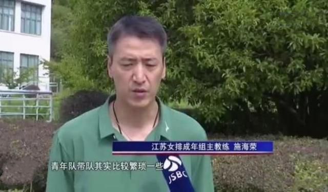 我一边做饭一边被躁了av